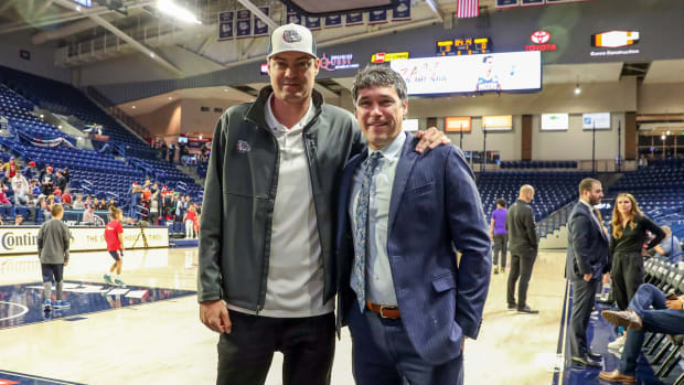 Adam Morrison, Dan Dickau